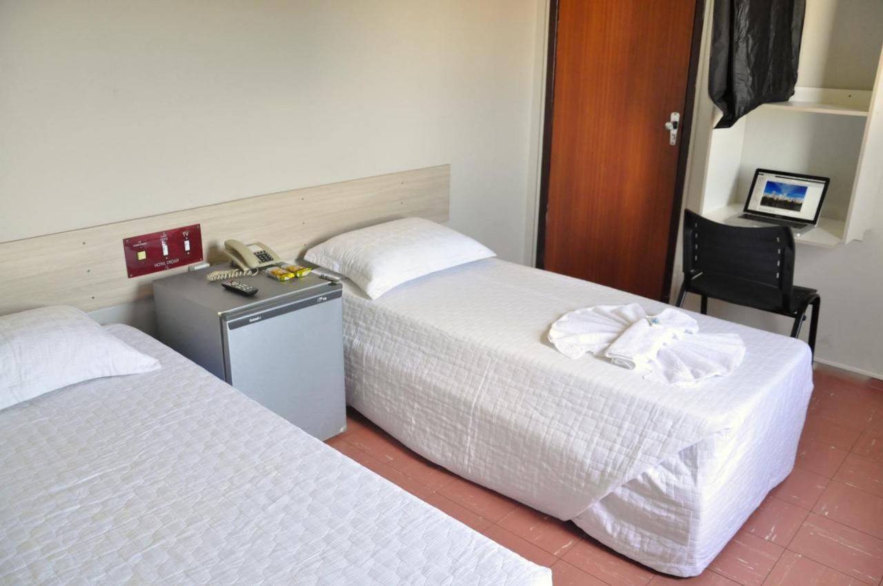 Hotel Cacula Londrina Exteriör bild