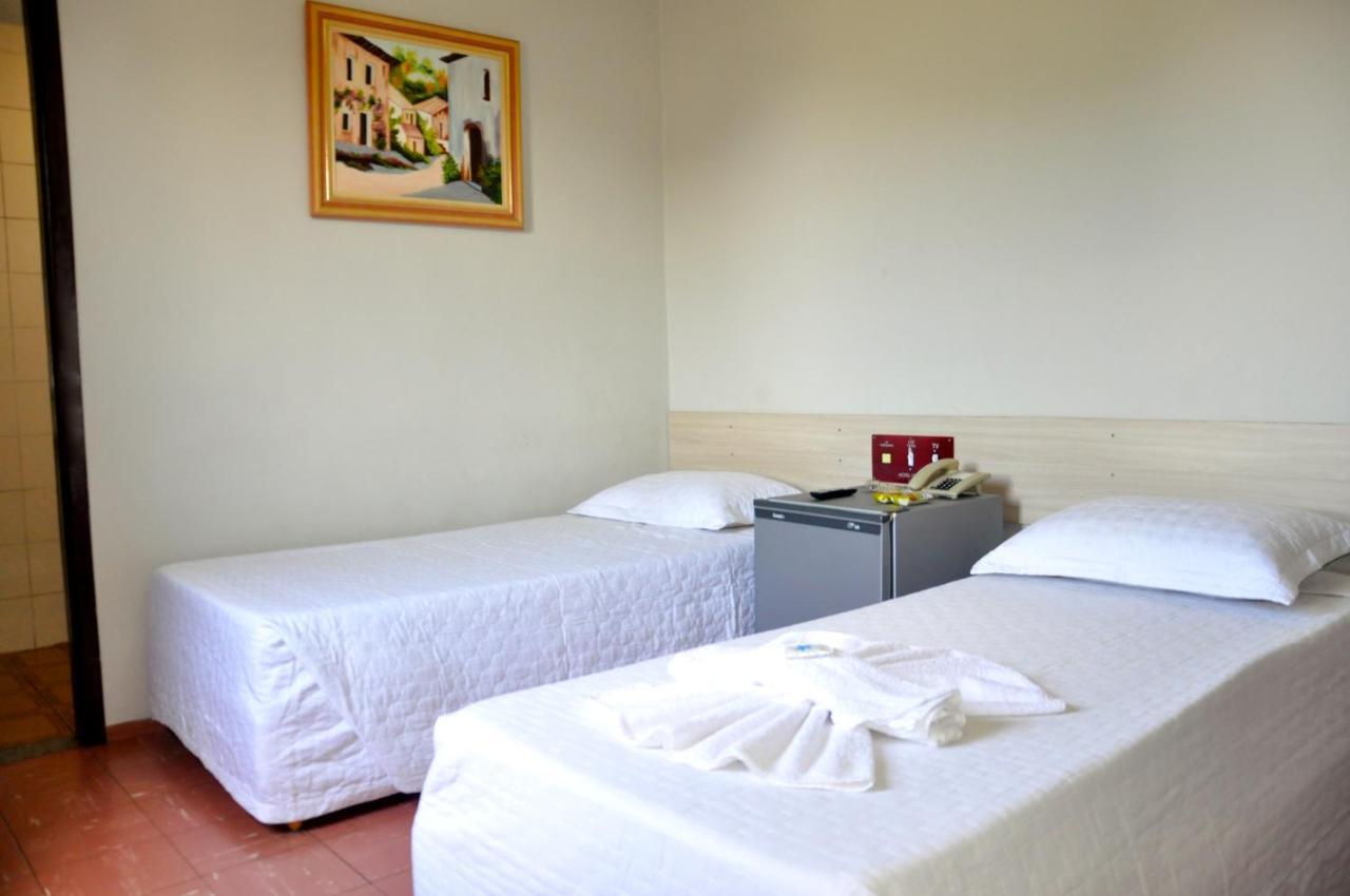 Hotel Cacula Londrina Exteriör bild